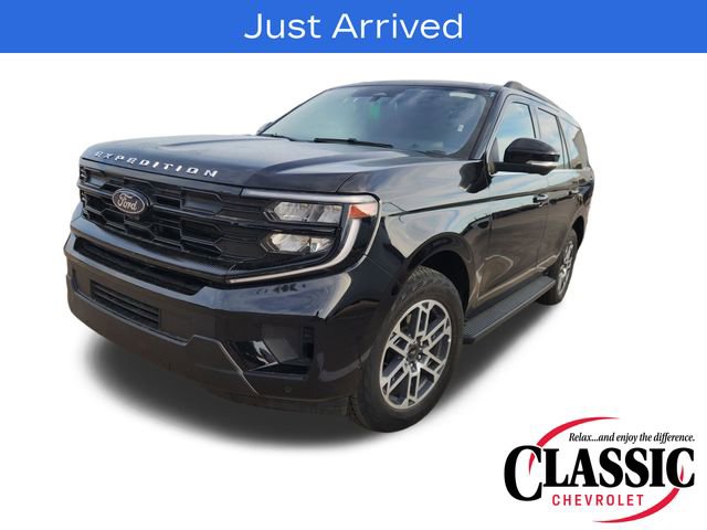 Used 2025 Ford Expedition Active AWD/4WD image 4