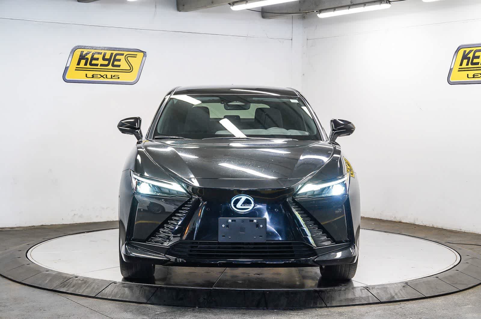 Used 2024 Lexus RZ 300e Premium w/ Accessory Package (Z1) FWD image 6