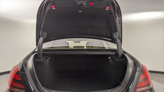 Used 2018 Mercedes-Benz S 450 4MATIC Sedan w/ Premium Package image 17