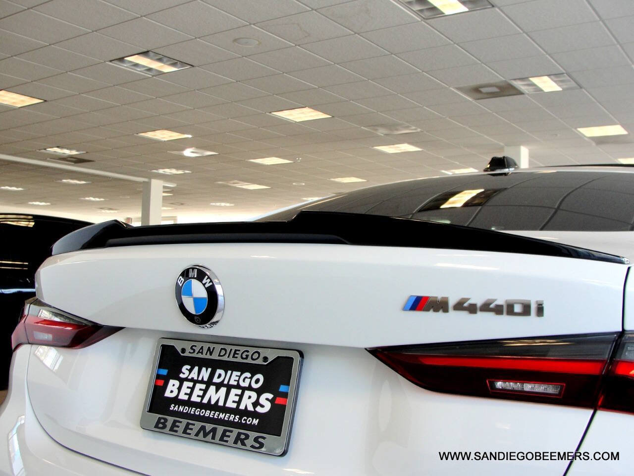 Used 2024 BMW M440i Coupe w/ Premium Package RWD image 14