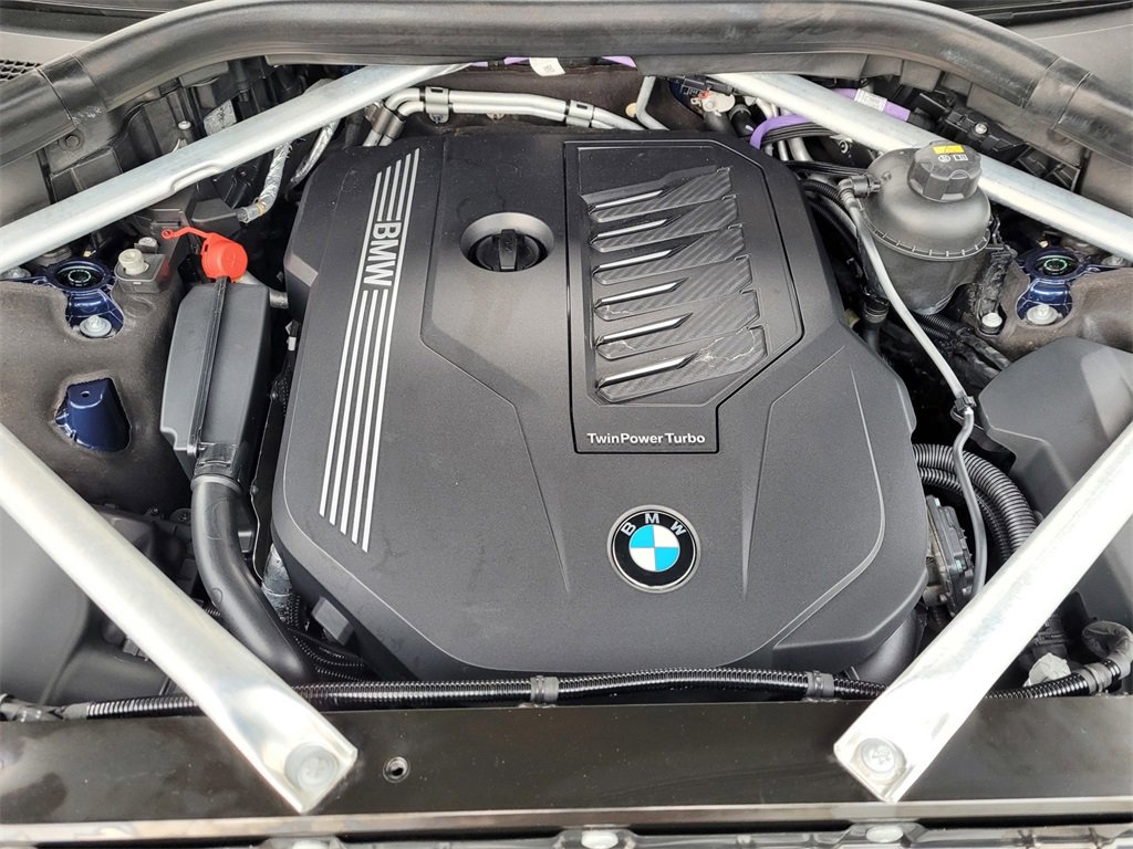 Used 2022 BMW X7 xDrive40i w/ M Sport Package image 42