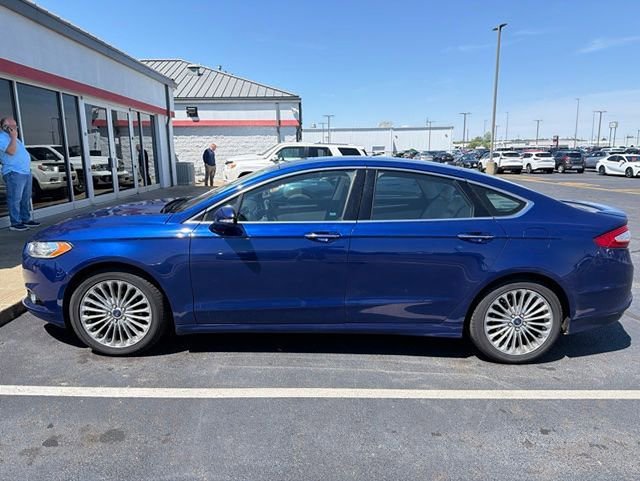 Used 2015 Ford Fusion Titanium FWD image 3