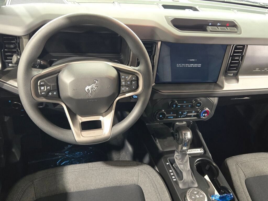 New 2025 Ford Bronco 4-Door image 19