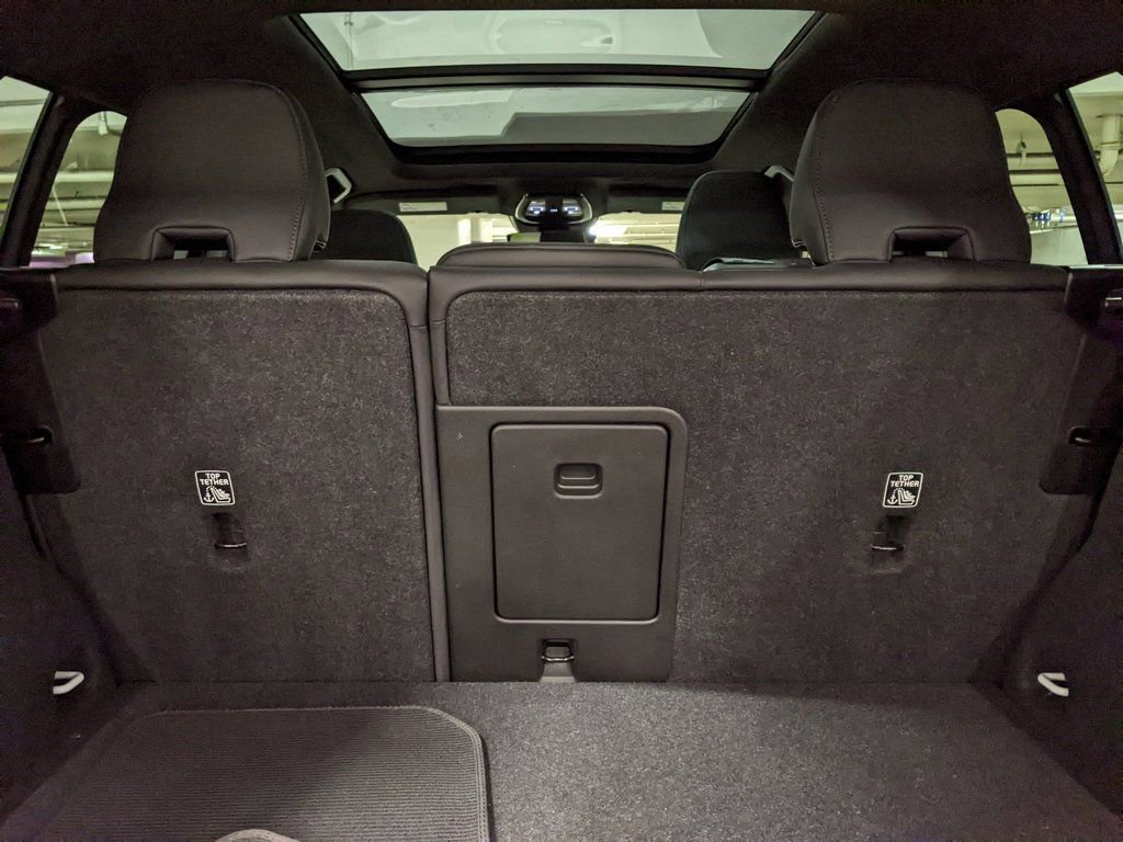Certified 2023 Volvo XC40 Recharge Ultimate image 27