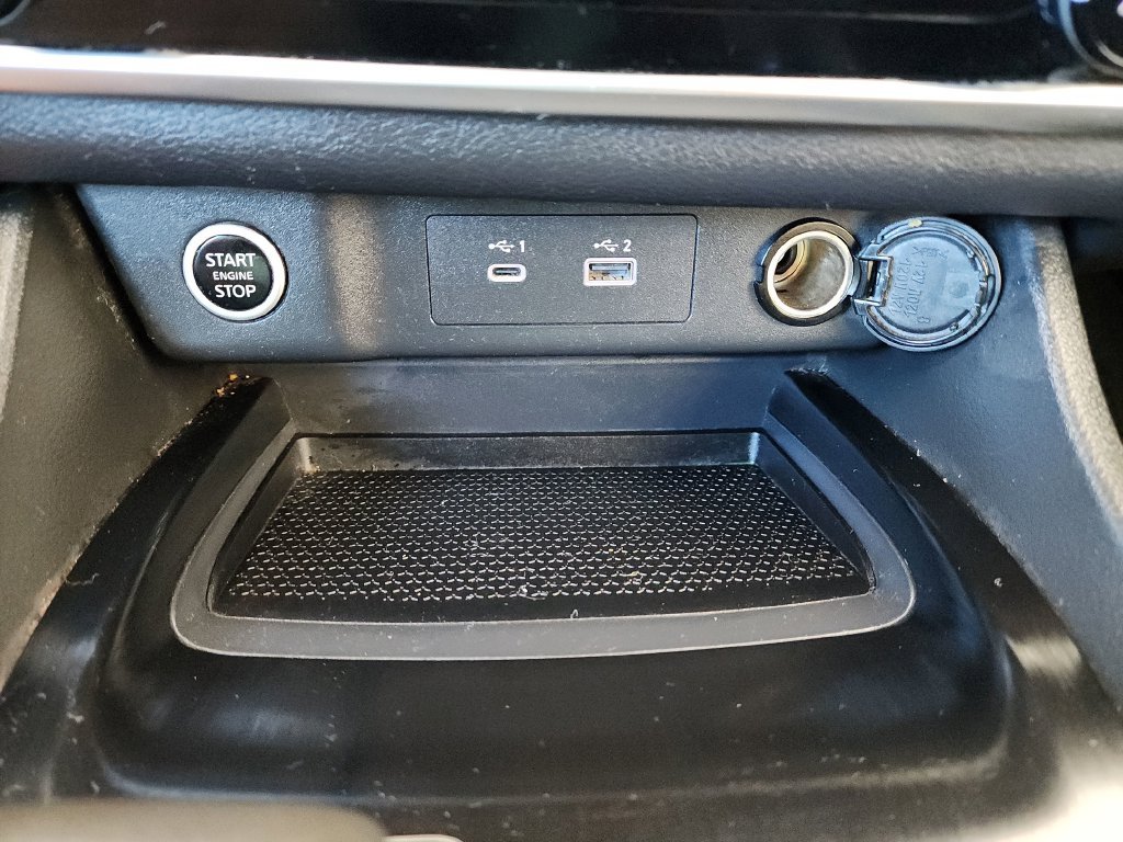 Used 2023 Nissan Rogue S FWD image 29