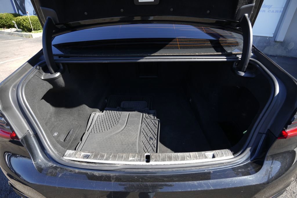 Used 2020 BMW 750i xDrive w/ Cold Weather Package image 15