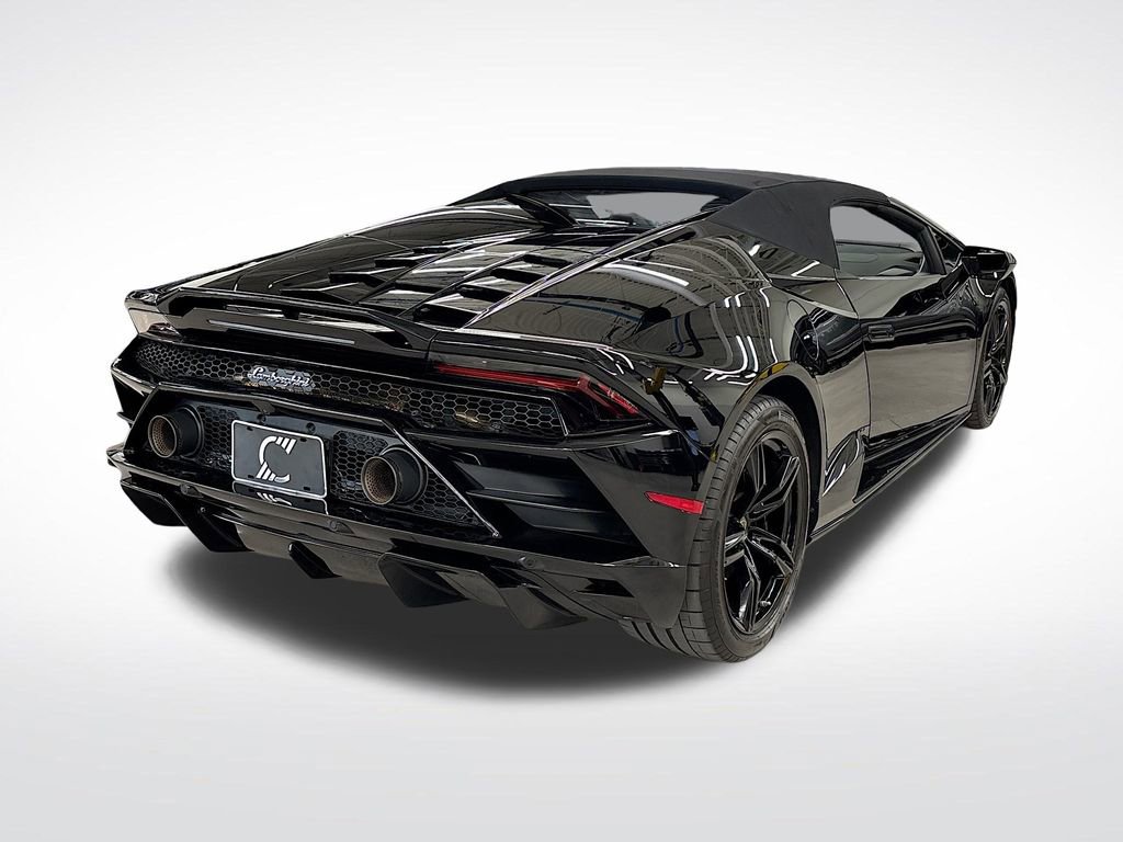 Used 2021 Lamborghini Huracan EVO image 5