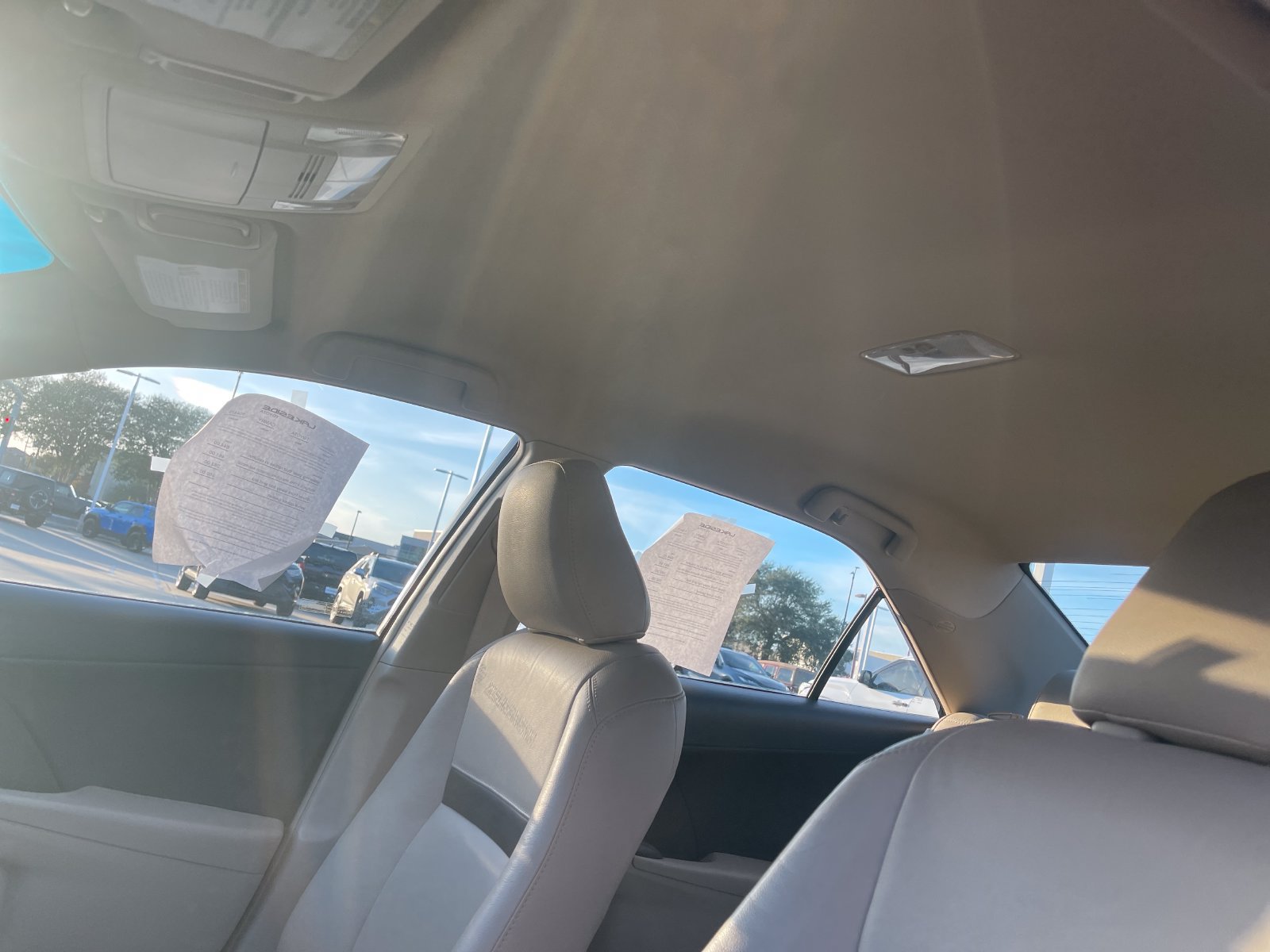 Used 2014 Toyota Camry LE FWD image 26