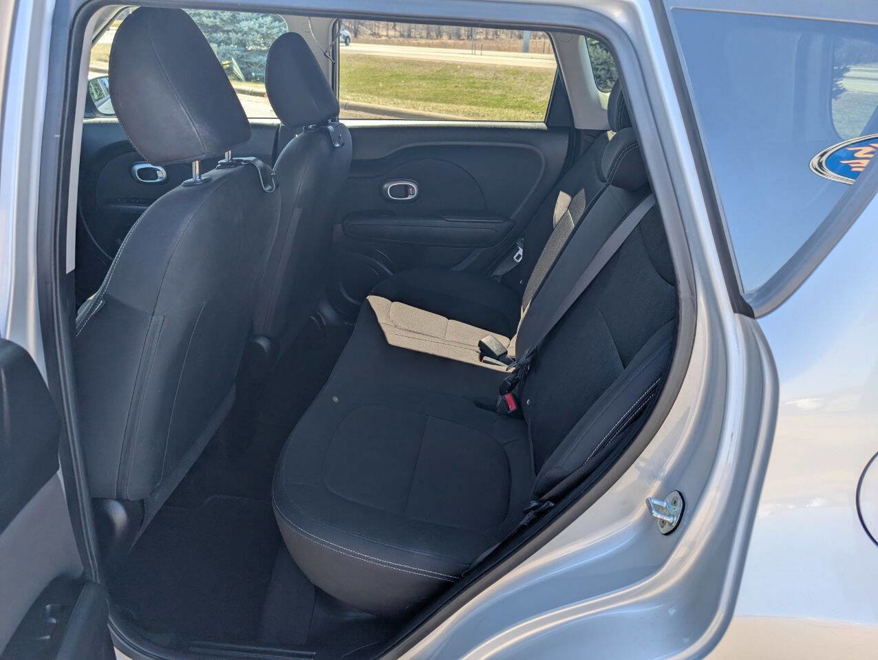 Used 2016 Kia Soul Base 4dr Crossover 6A w/ Convenience Package image 14