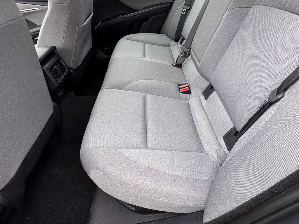 Used 2025 Toyota Camry LE image 30