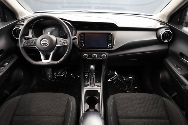 Used 2023 Nissan Kicks SV image 11