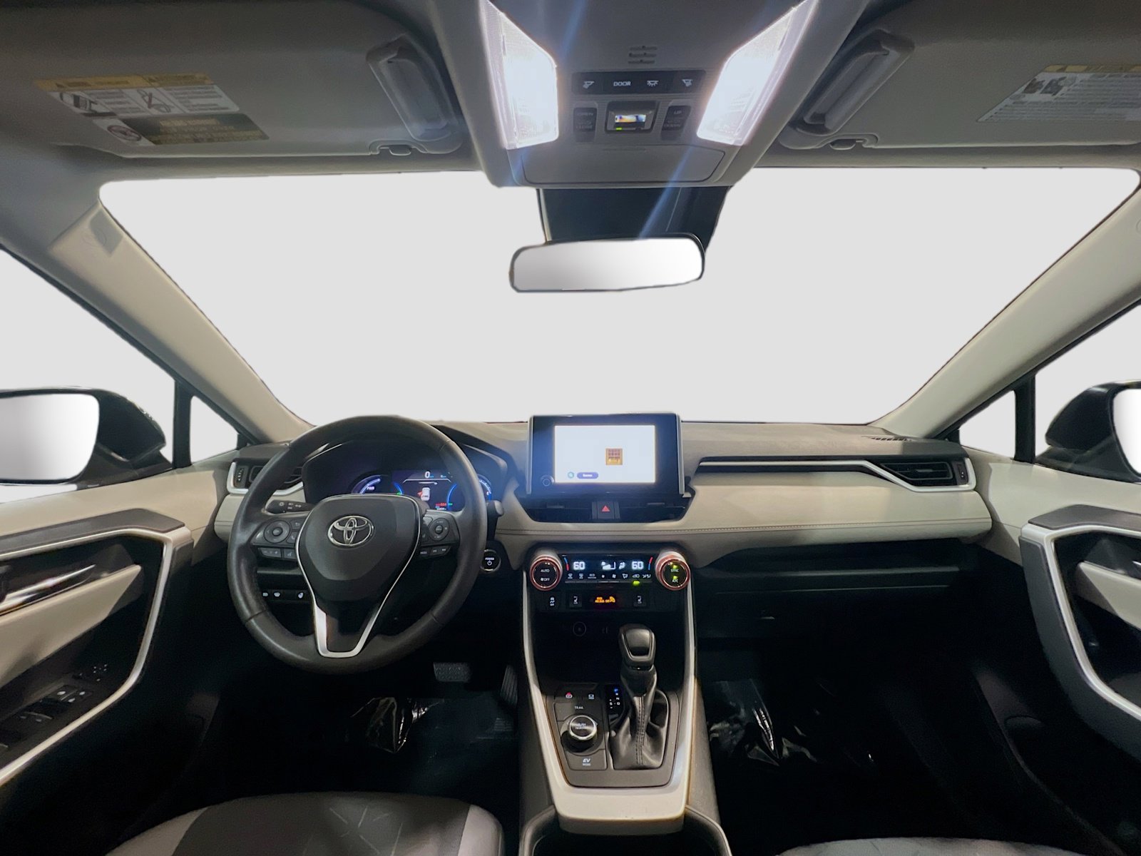 Used 2024 Toyota RAV4 XLE w/ Convenience Package image 16