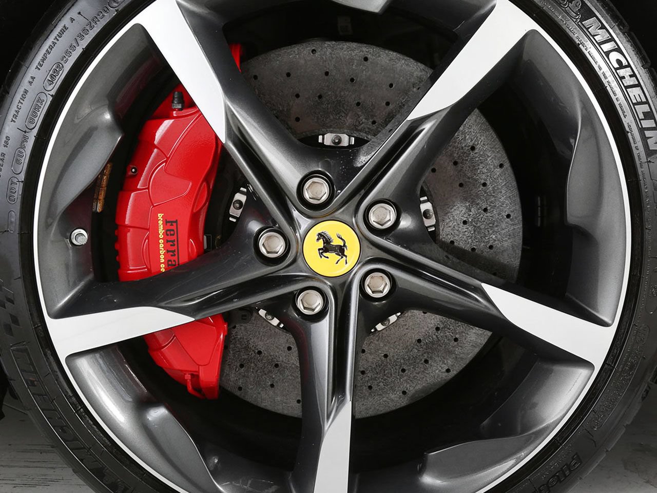 Used 2023 Ferrari SF90 Spider AWD/4WD image 6