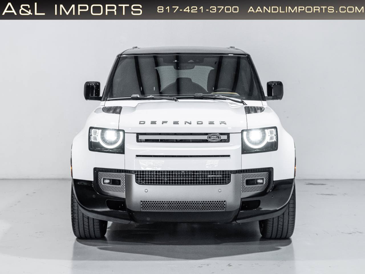 Used 2023 Land Rover Defender 110 X-Dynamic SE AWD/4WD image 11