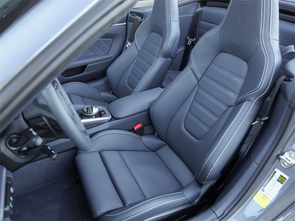 Certified 2025 Porsche 911 Carrera S image 5