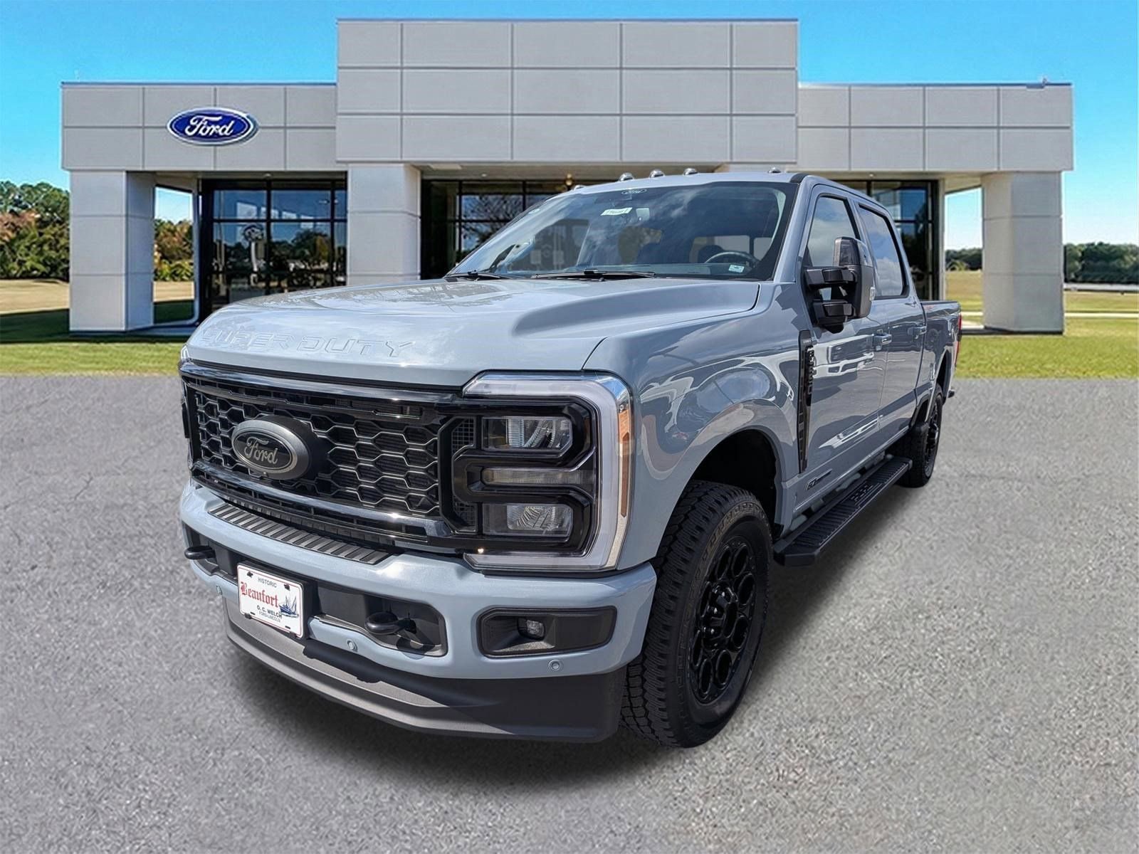 Certified 2026 Ford F250 Lariat w/ Black Appearance Package image 8