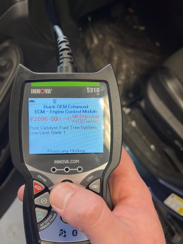 Used 2019 Buick Encore Preferred image 18