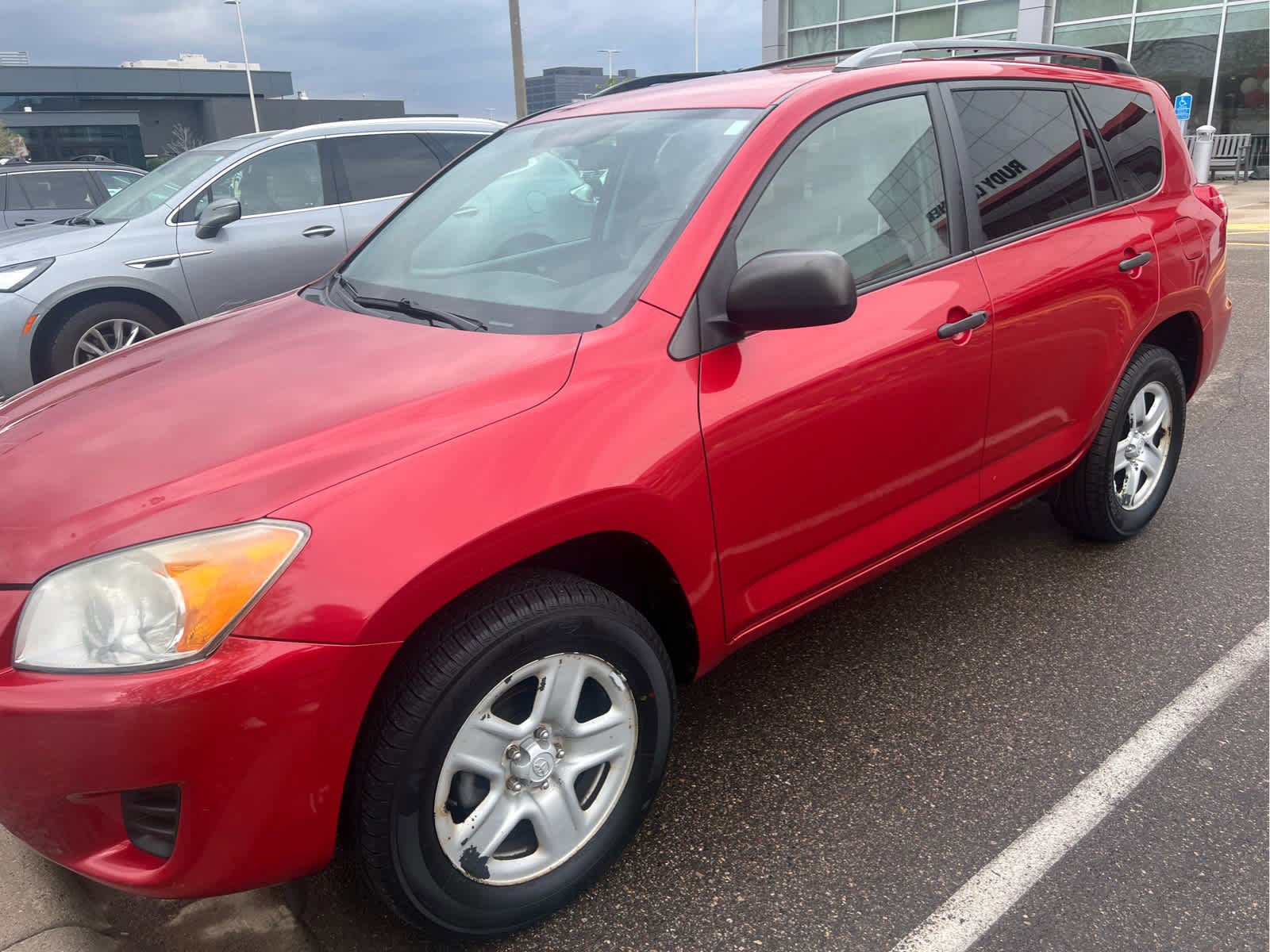 Used 2011 Toyota RAV4 4WD w/ Base L4 Extra Value Pkg image 3
