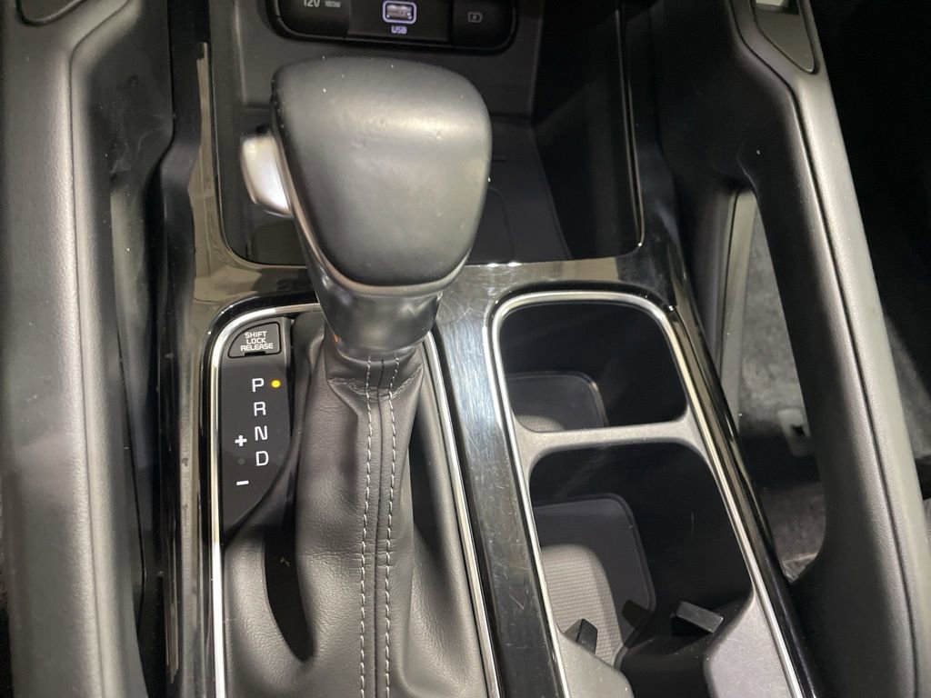 Certified 2022 Kia Telluride S image 18