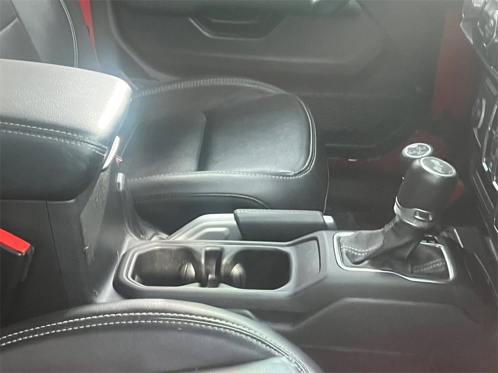 Used 2021 Jeep Wrangler Unlimited Sahara w/ Cold Weather Group image 6