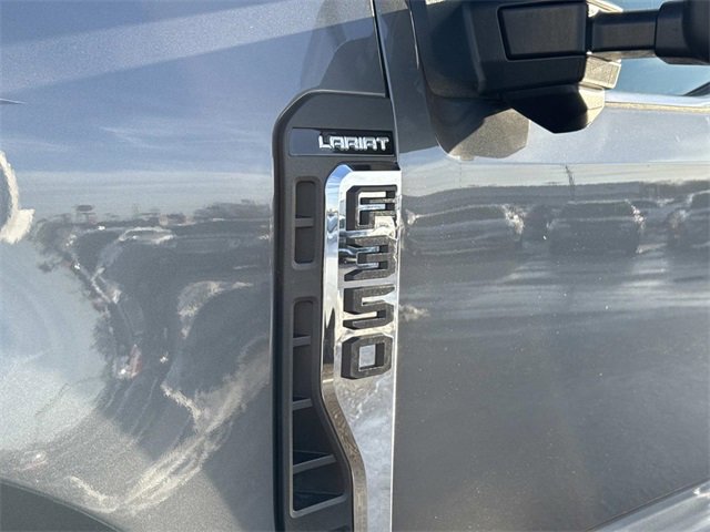 Used 2023 Ford F350 Lariat w/ Chrome Package image 11