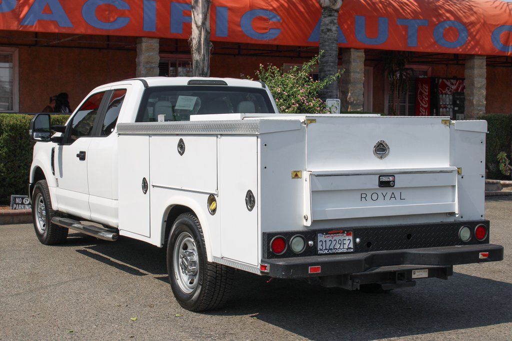 Used 2017 Ford F350 XL w/ Power Equipment Group image 6