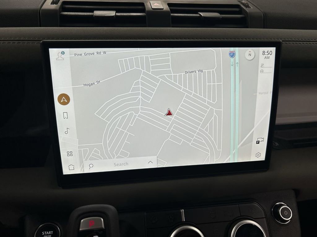 Used 2025 Land Rover Defender 90 S AWD/4WD image 17