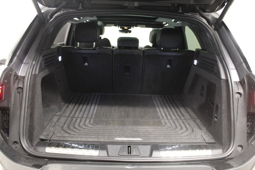 Used 2025 Land Rover Range Rover Sport Dynamic SE image 39