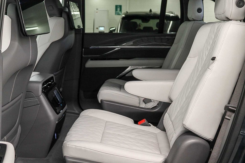 New 2025 Cadillac Escalade IQ Sport 1 image 21