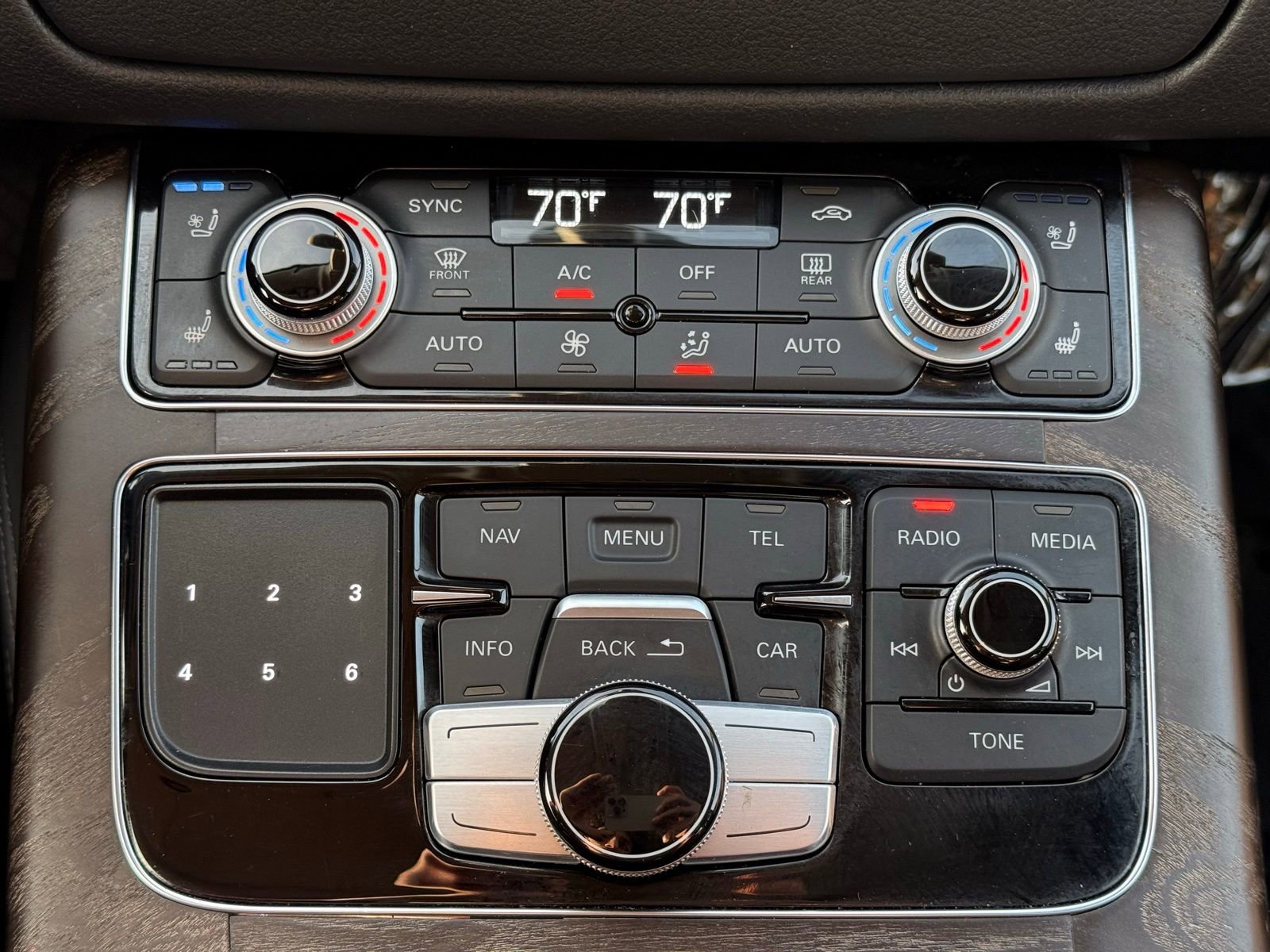 Used 2015 Audi A8 L 4.0T image 26