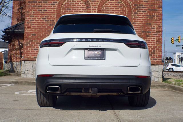 Used 2023 Porsche Cayenne image 6