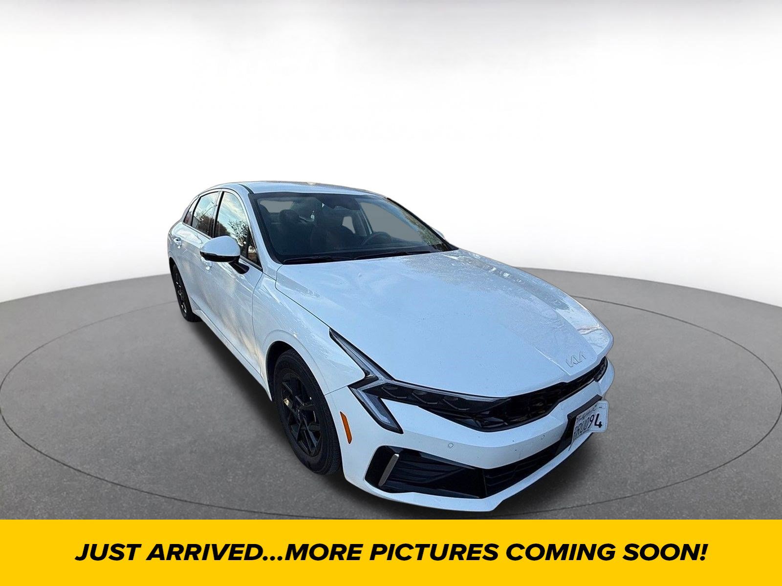 Used 2025 Kia K5 LXS video 1