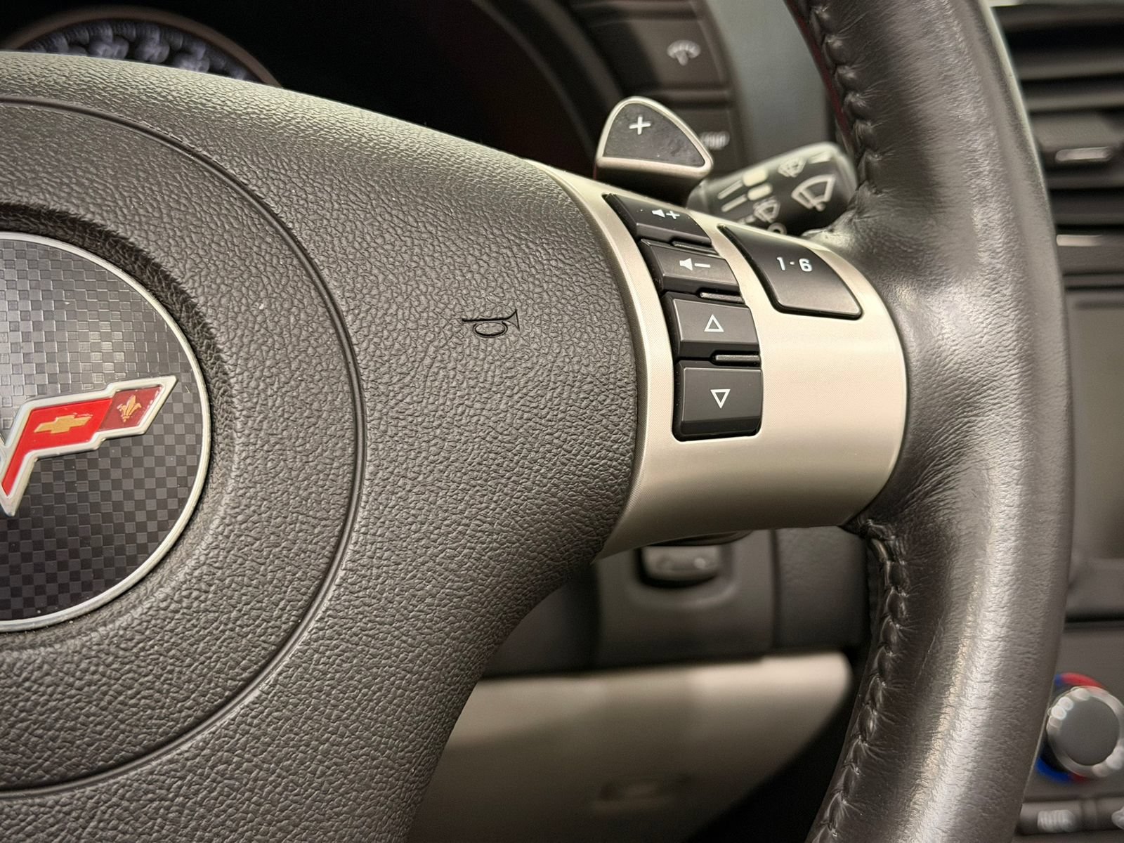 Used 2011 Chevrolet Corvette Grand Sport w/ Preferred Equipment Group RWD image 27