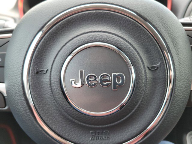 Used 2019 Jeep Compass Trailhawk image 39