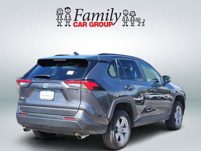 Used 2025 Toyota RAV4 XLE image 4