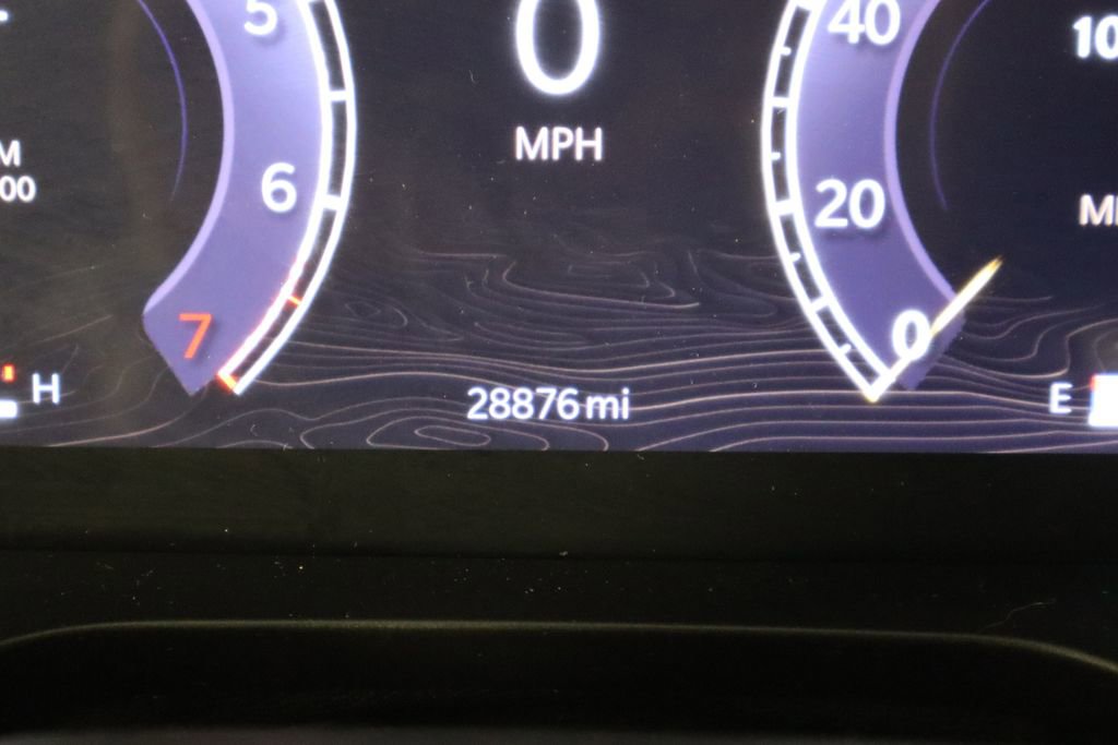 Used 2023 Jeep Grand Cherokee Limited w/ Trailer Tow Prep Group (B) image 40