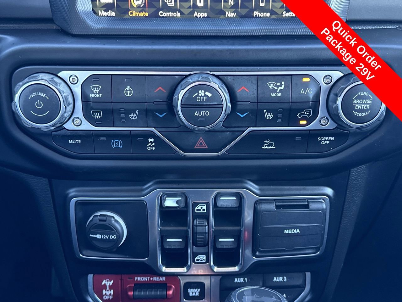 Used 2022 Jeep Wrangler Unlimited Rubicon 4xe w/ Cold Weather Group image 7