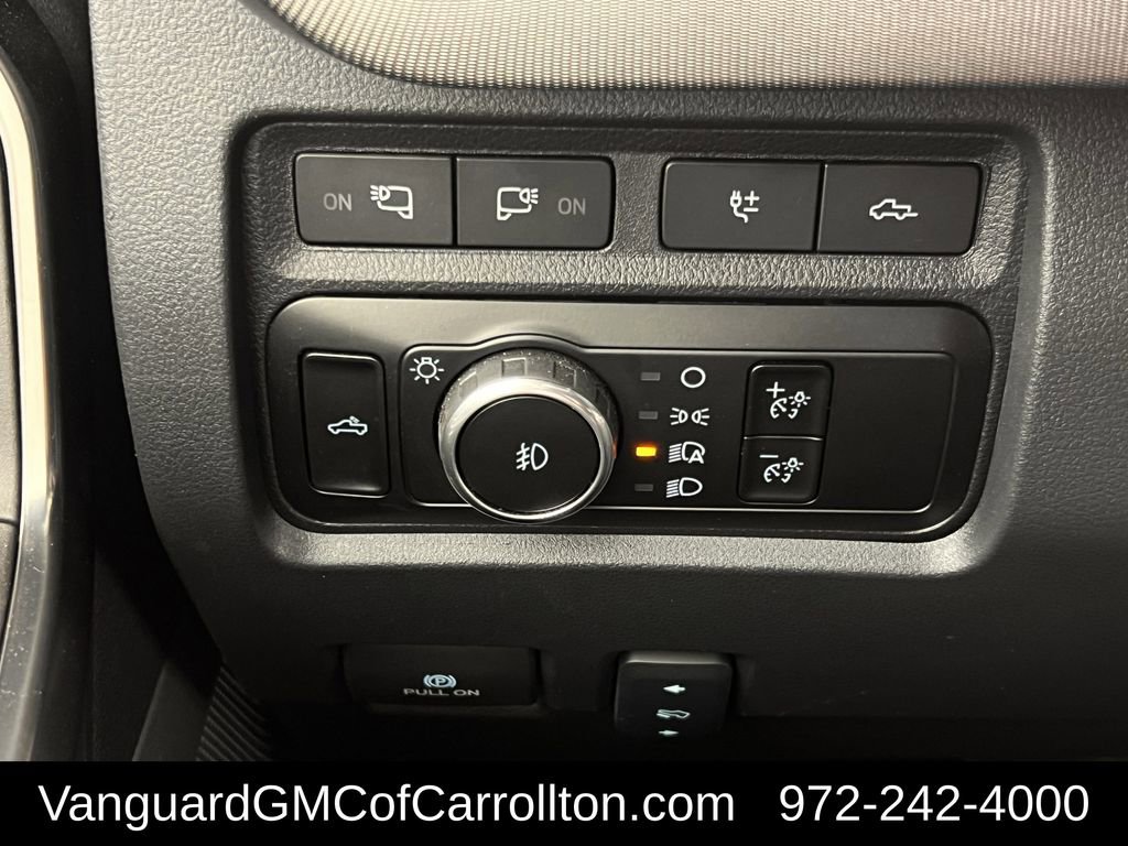 Used 2024 Ford F350 Platinum w/ Tremor Off-Road Package image 22