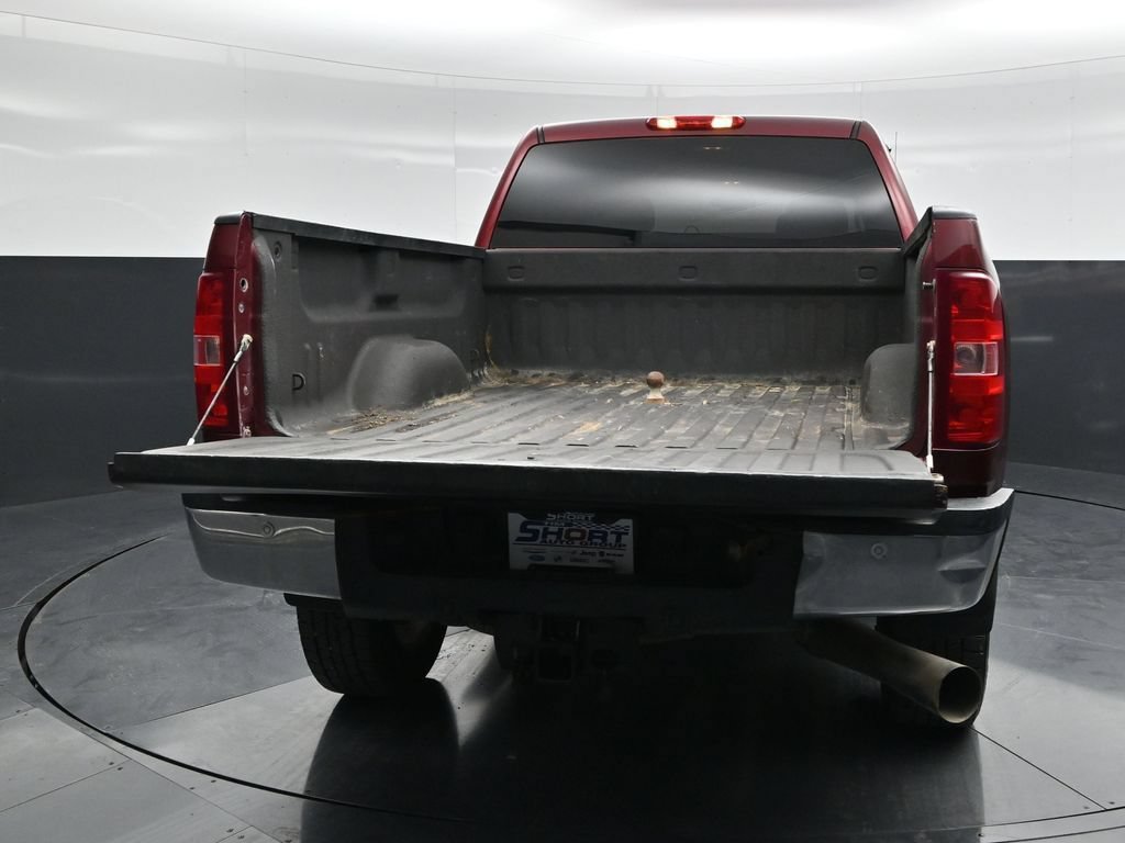 Used 2013 Chevrolet Silverado 2500 LT w/ Convenience Package AWD/4WD image 4