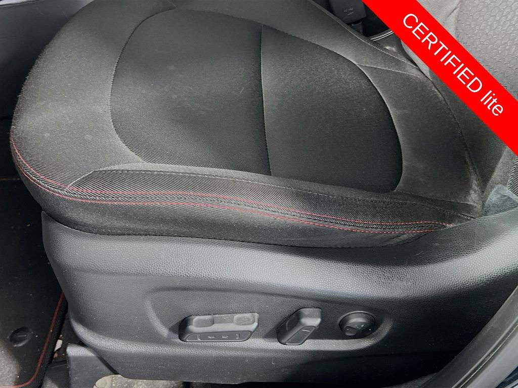 Used 2018 Kia Soul + FWD image 11