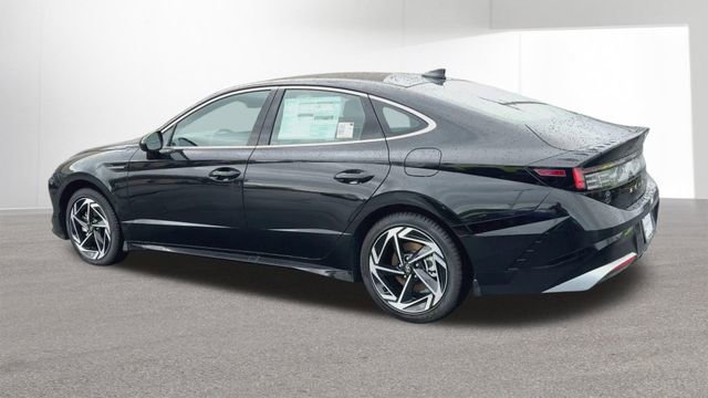 New 2026 Hyundai Sonata SEL FWD image 6