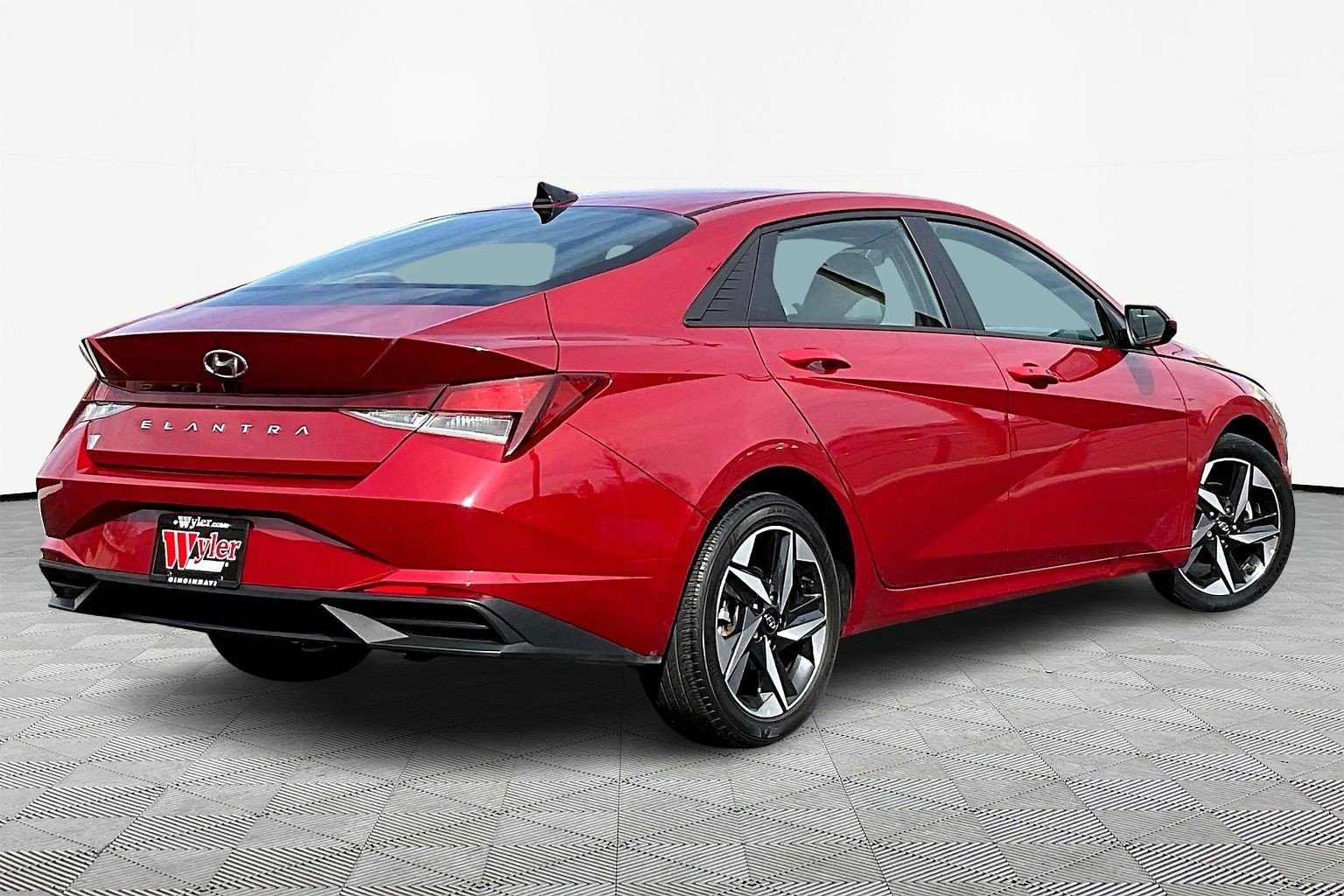 Certified 2023 Hyundai Elantra SEL w/ Convenience Package FWD image 6