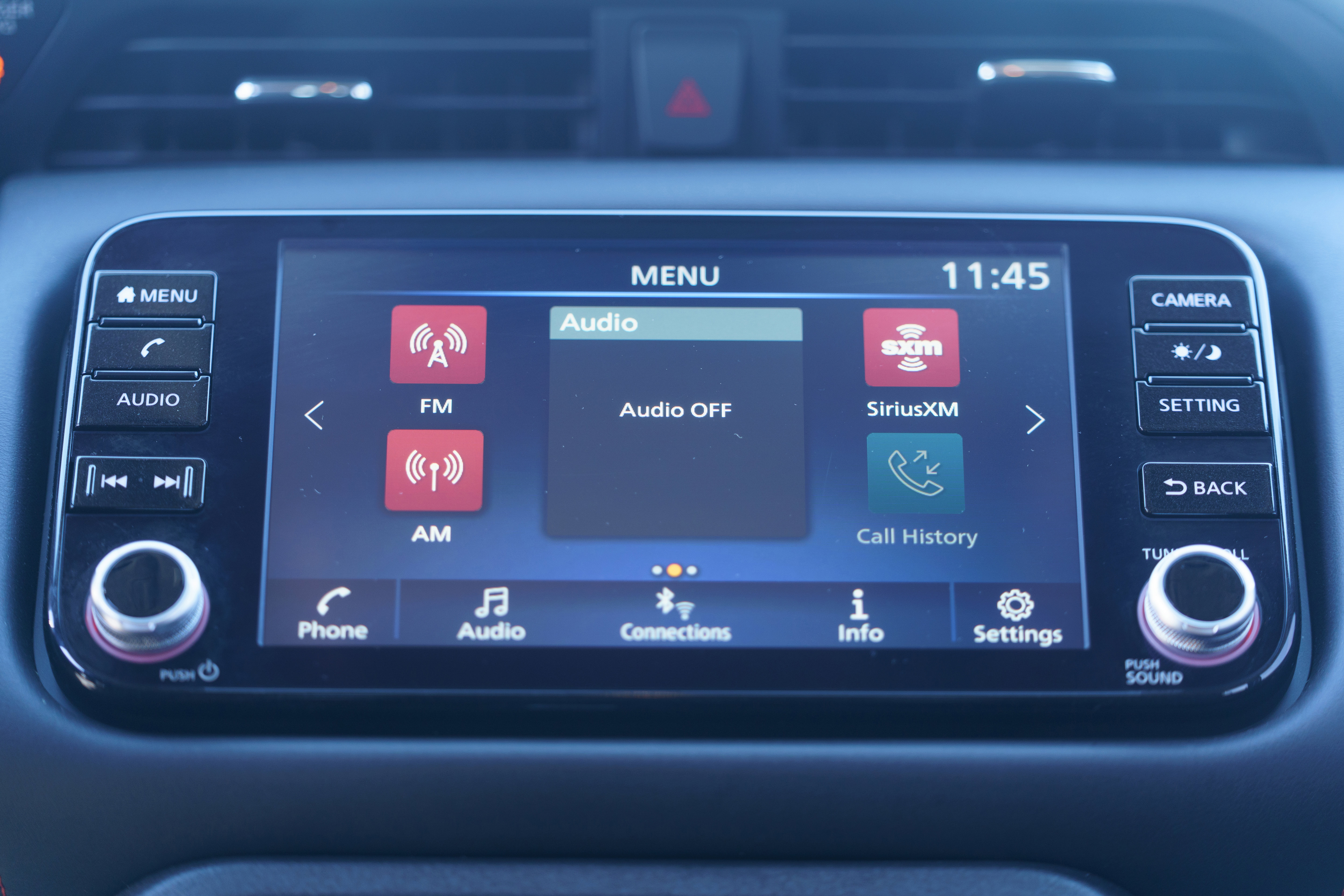 Used 2023 Nissan Kicks SR image 24