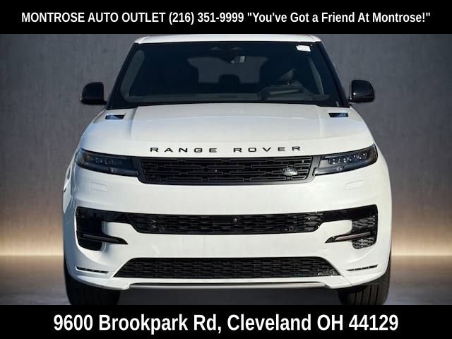 New 2025 Land Rover Range Rover Sport Dynamic SE image 8