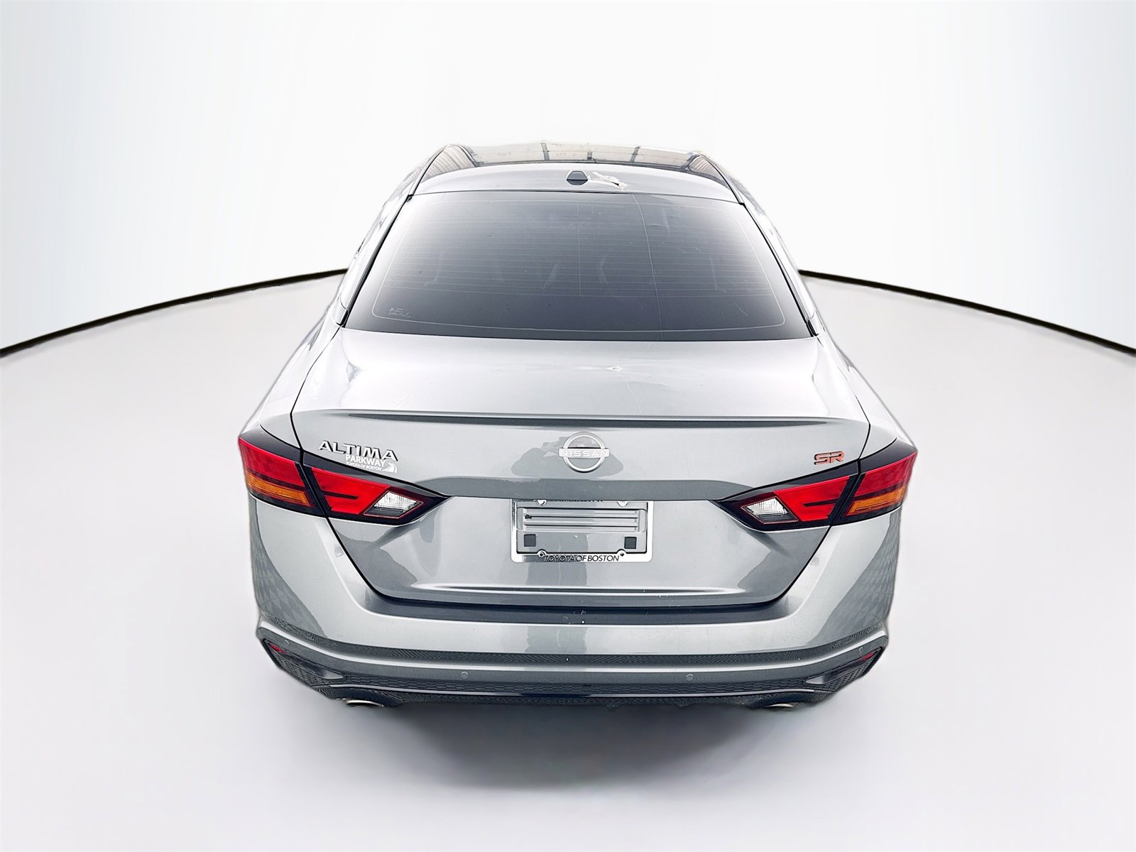 Used 2025 Nissan Altima 2.5 SR w/ SR Premium Package image 18