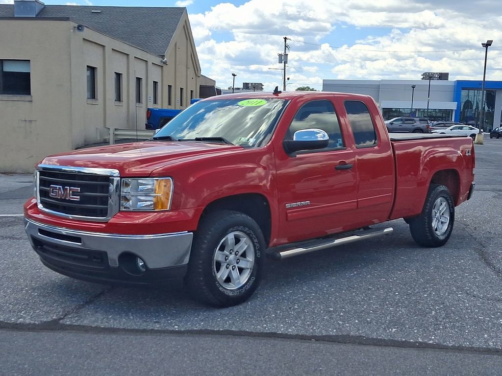 Used 2011 GMC Sierra 1500 SLE w/ Power Tech Package AWD/4WD image 3