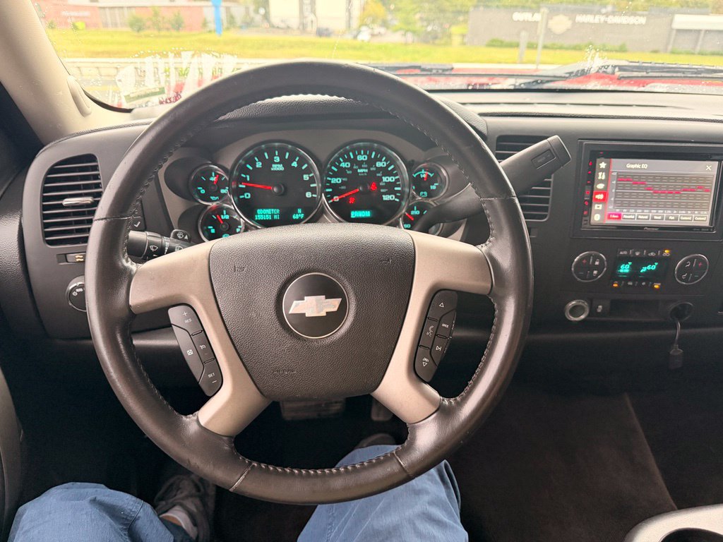 Used 2012 Chevrolet Silverado 1500 LT AWD/4WD image 16