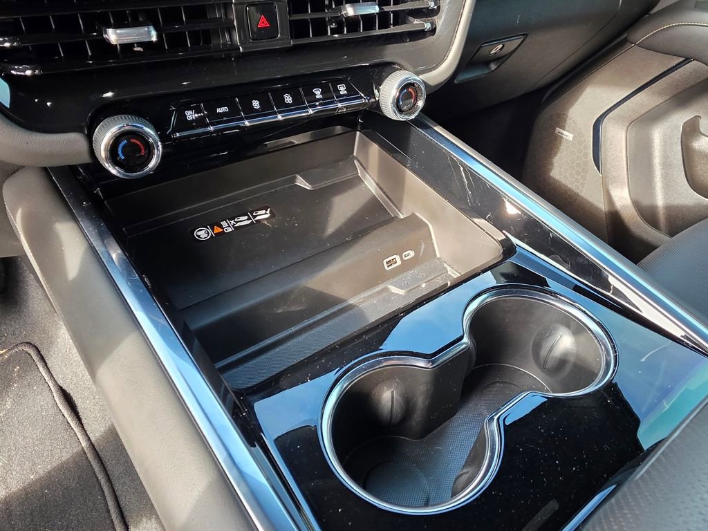 New 2025 Chevrolet Tahoe Premier image 17