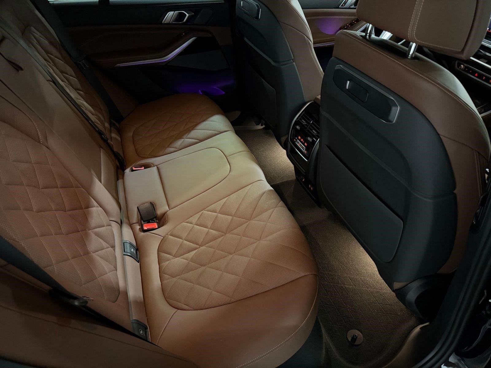 Certified 2024 BMW X5 xDrive40i w/ M Sport Package image 45