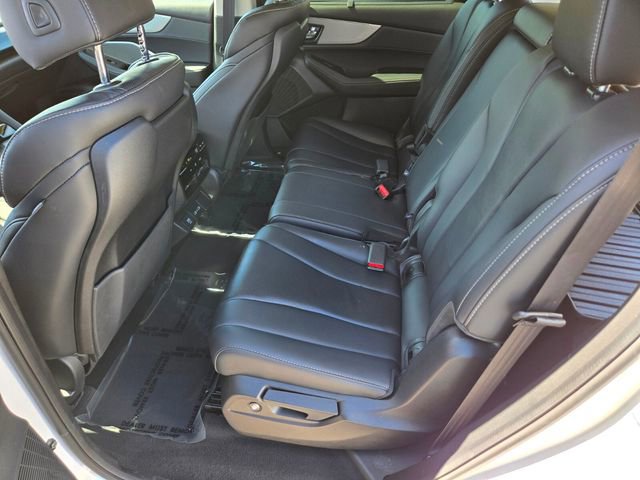 Used 2023 Acura MDX FWD w/ Technology Package image 14